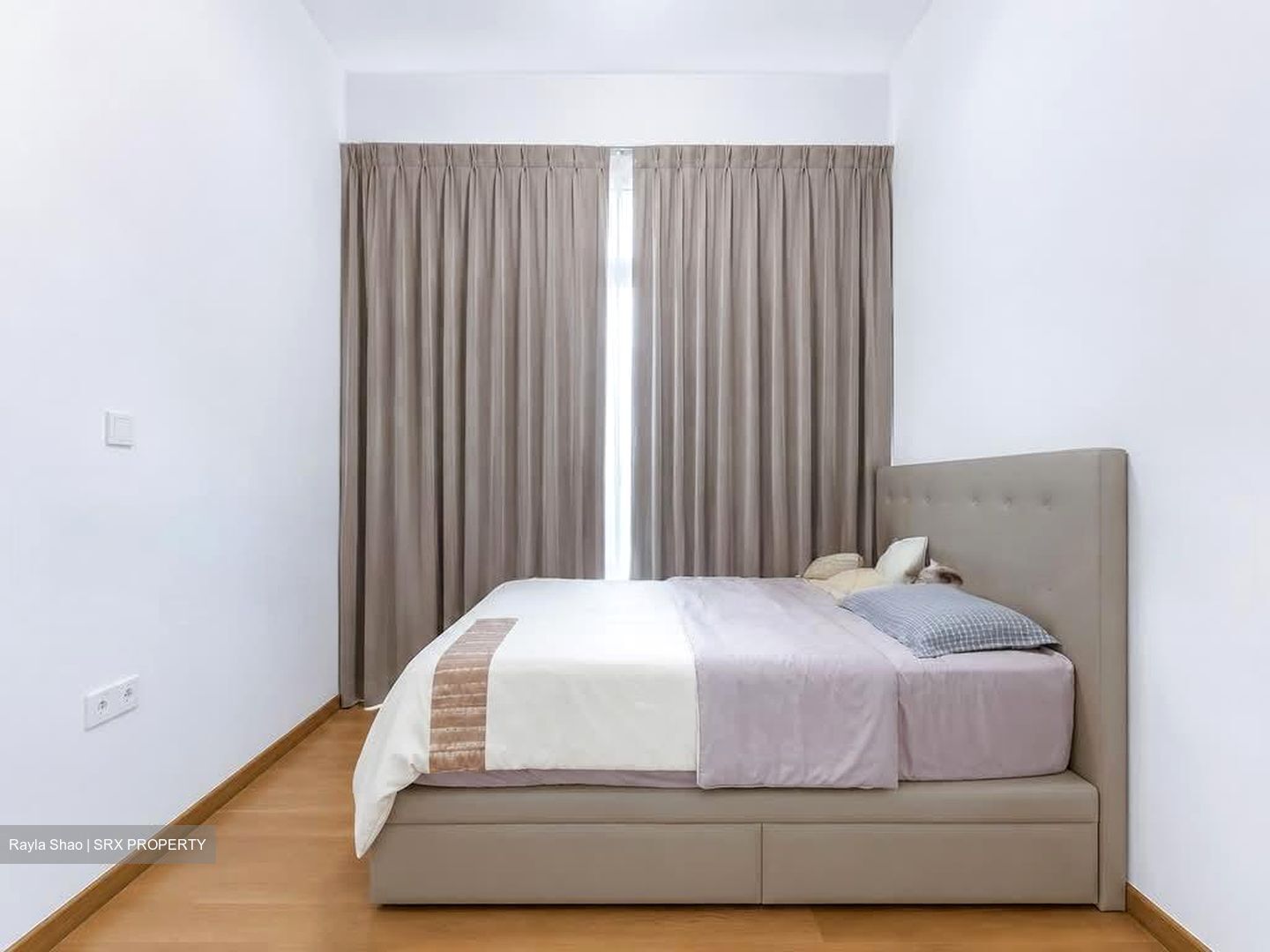 Kingsford . Hillview Peak (D23), Condominium #586510801